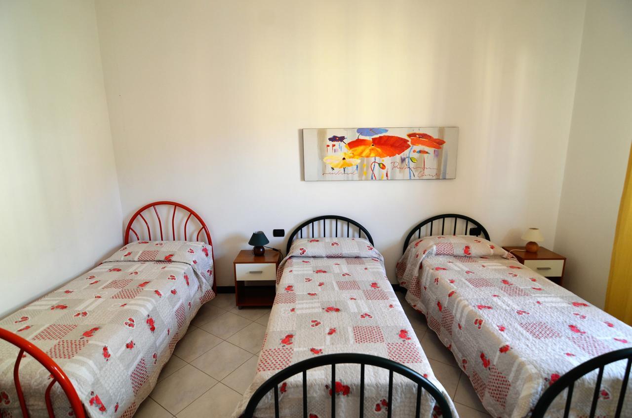 Elena Apartment Levanto Bagian luar foto