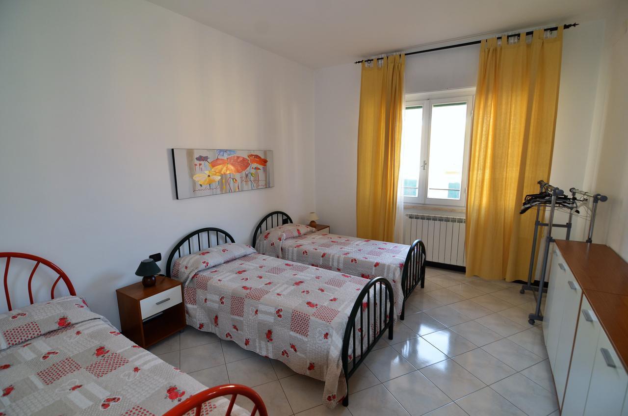 Elena Apartment Levanto Bagian luar foto