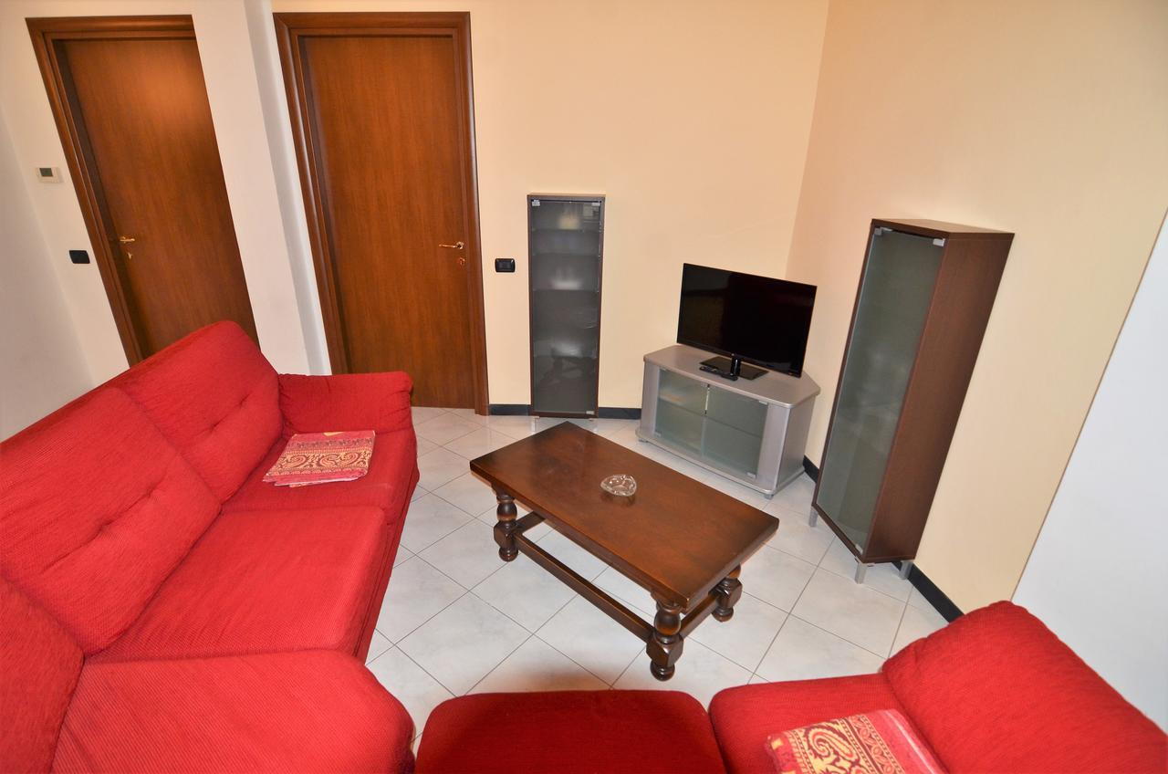 Elena Apartment Levanto Bagian luar foto